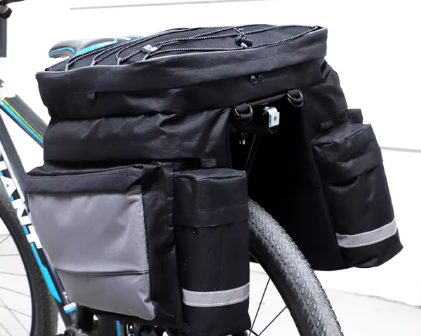 Alforja de bicicleta impermeable con compartimentos reflectantes