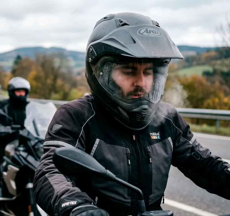 visor casco empañado moto